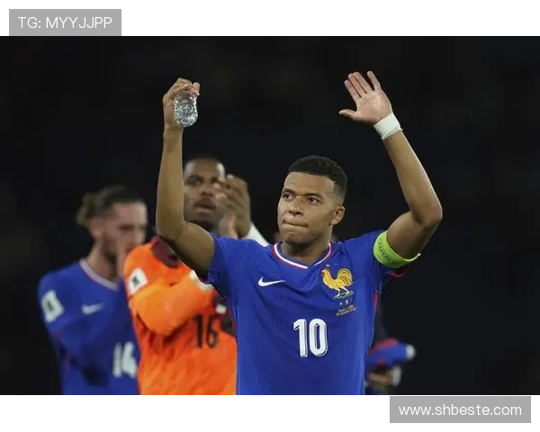 姆巴佩无球跑动能力分析：空间利用是否达到顶级