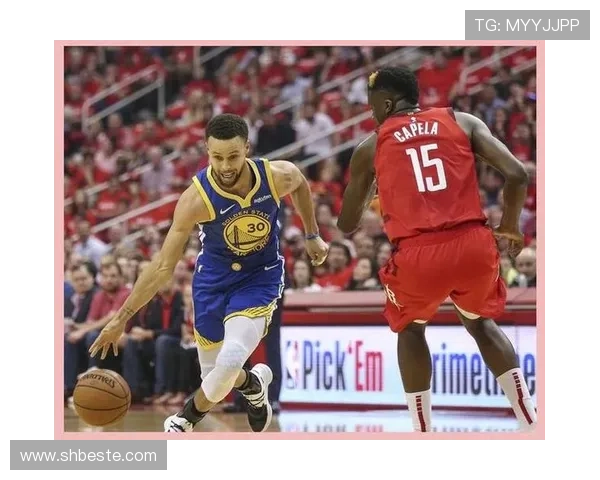 NBA裁判如何判定裁判协商判罚流程？关键环节与现场案例解析